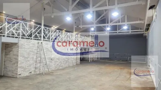 Galpão/Depósito/Armazém para alugar, 400m² no Vila Mangalot, São Paulo