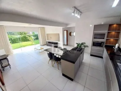 Casa com 3 Quartos para venda ou aluguel, 150m² no Campeche, Florianópolis