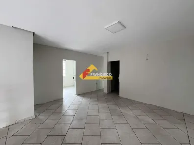 Ponto Comercial para alugar, 142m² no Centro, Divinópolis