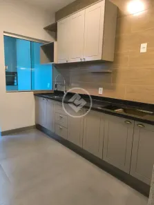 Casa com 3 Quartos à venda, 125m² no Residencial Santa Fé, Goiânia