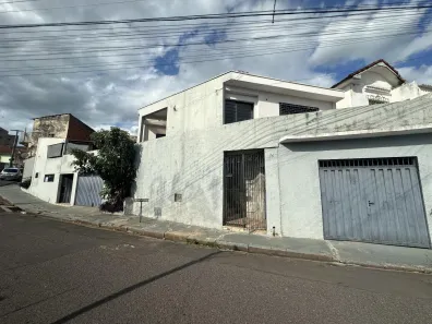 Casa com 3 Quartos à venda, 241m² no Vila Marina, Presidente Prudente