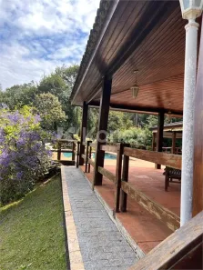 Sobrado com 4 Quartos à venda, 850m² no Caraguatá, Mairiporã