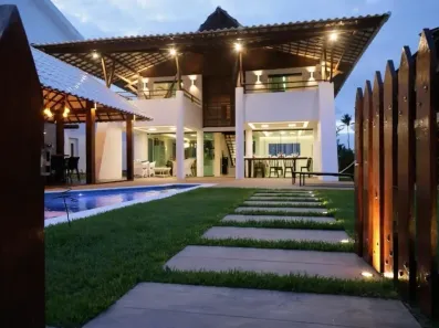 Casa de Condomínio com 5 Quartos à venda, 246m² no Muro Alto, Ipojuca