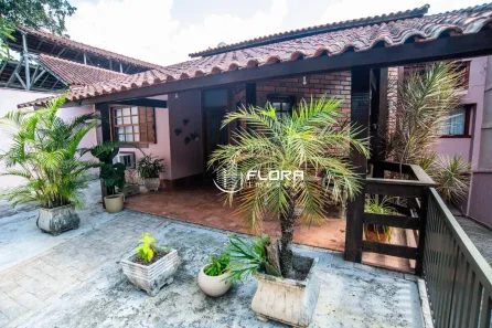 Casa com 4 Quartos à venda, 248m² no Vila Progresso, Niterói