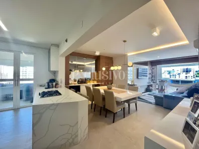 Apartamento com 3 Quartos à venda, 119m² no Canto, Florianópolis
