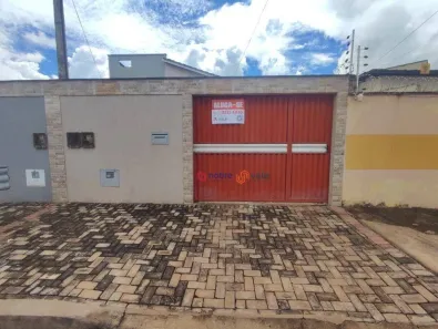 Casa com 2 Quartos para alugar, 76m² no Plano Diretor Sul, Palmas