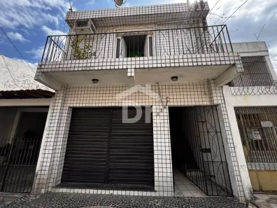 Casa com 4 Quartos à venda, 247m² no Campina, Belém