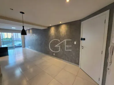 Apartamento com 2 Quartos para alugar, 69m² no Marapé, Santos