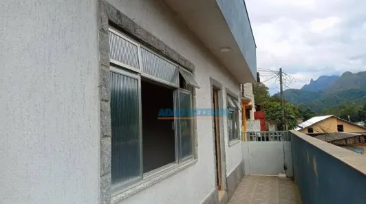 Casa com 2 Quartos à venda, 45m² no Barra do Imbuí, Teresópolis