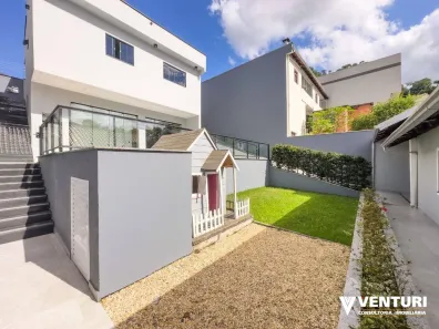 Casa com 3 Quartos à venda, 247m² no Velha, Blumenau