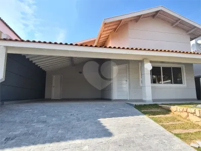Casa de Condomínio com 3 Quartos à venda, 207m² no Pinheirinho, Vinhedo