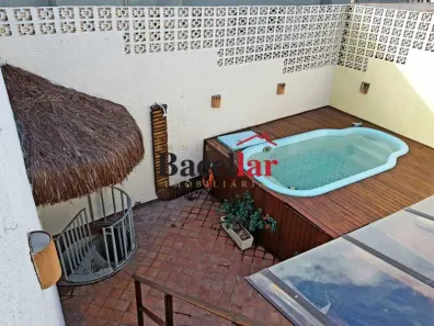 Casa de Condomínio com 3 Quartos à venda, 300m² no Olaria, Rio de Janeiro