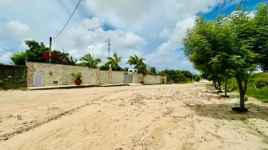 Lote/Terreno à venda, 1000m² no Parque das Árvores, Parnamirim