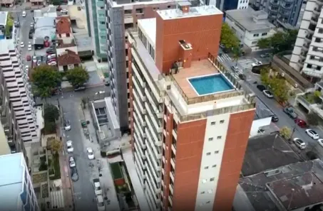 Apartamento com 4 Quartos para alugar, 181m² no Centro, Florianópolis