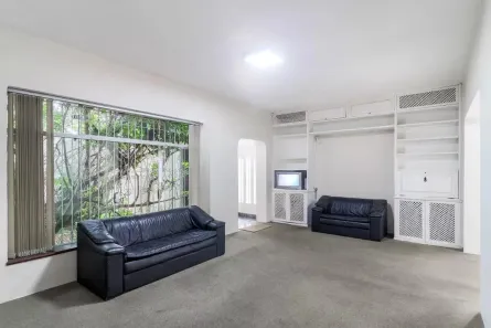 Casa com 3 Quartos à venda, 182m² no Jardim Aeroporto, São Paulo