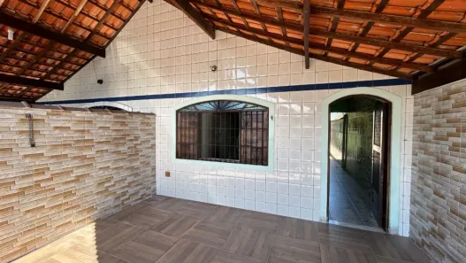 Casa com 2 Quartos à venda, 80m² no Maracanã, Praia Grande