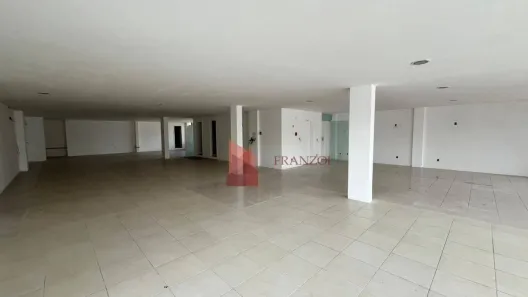 Sala Comercial para alugar, 267m² no Centro, Itajaí