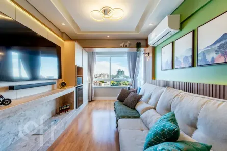 Apartamento com 2 Quartos à venda, 68m² no Passo da Areia, Porto Alegre