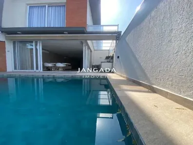 Casa de Condomínio com 3 Quartos para alugar, 145m² no Jardim Semiramis, Cotia