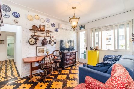 Apartamento com 2 Quartos à venda, 76m² no Santana, Porto Alegre