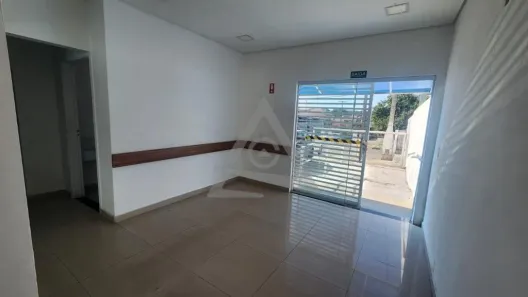 Imóvel Comercial com 1 Quarto para venda ou aluguel, 200m² no Jardim Santa Genebra, Campinas