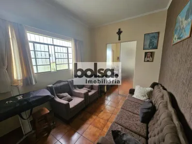 Casa com 3 Quartos à venda, 200m² no Centro, Bauru