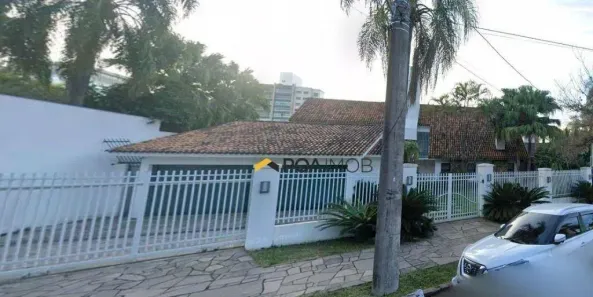 Imóvel Comercial com 5 Quartos para alugar, 1300m² no Três Figueiras, Porto Alegre