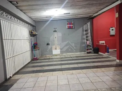 Casa com 3 Quartos à venda, 160m² no Castelo, Santos