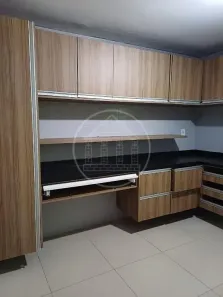 Sobrado com 3 Quartos à venda, 150m² no Campo Grande, São Paulo