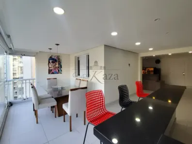 Apartamento com 3 Quartos à venda, 125m² no Condomínio Royal Park, São José dos Campos