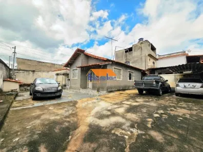 Casa com 8 Quartos à venda, 288m² no Floramar, Belo Horizonte