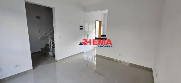 Sobrado com 2 Quartos à venda, 103m² no Marapé, Santos