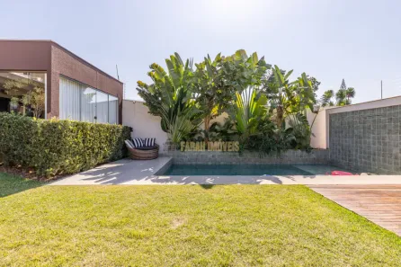 Casa com 3 Quartos à venda, 490m² no Tucano, Londrina