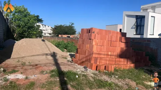 Lote/Terreno à venda, 410m² no Jardim Vitória, Macaé