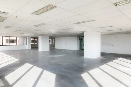 Ponto Comercial para alugar, 1039m² no Água Branca, São Paulo