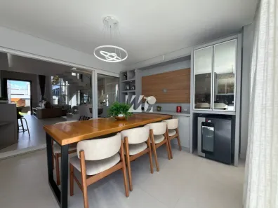 Casa de Condomínio com 3 Quartos à venda, 265m² no Pedra Branca, Palhoça