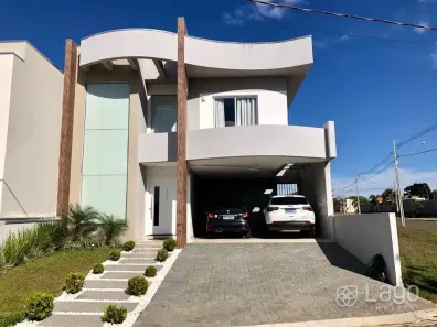 Casa com 3 Quartos à venda, 300m² no Uvaranas, Ponta Grossa