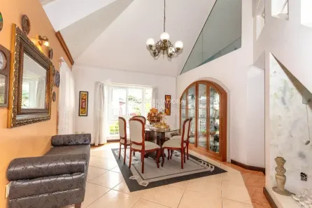 Sobrado com 3 Quartos à venda, 346m² no Marechal Rondon, Canoas