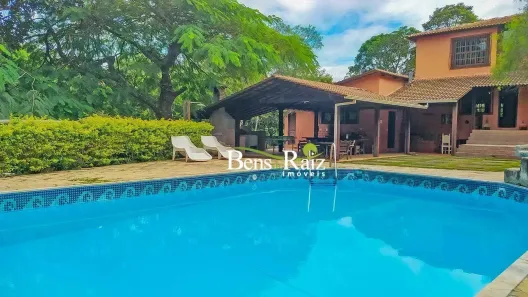 Fazenda/Sítio com 5 Quartos à venda, 500m² no São Sebastião, Betim