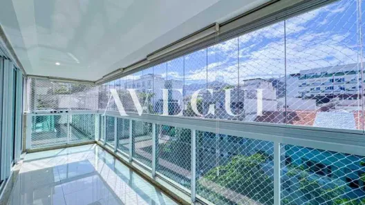 Apartamento com 4 Quartos para alugar, 198m² no Leblon, Rio de Janeiro