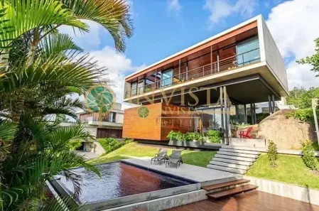 Casa de Condomínio com 3 Quartos à venda, 340m² no Cacupé, Florianópolis