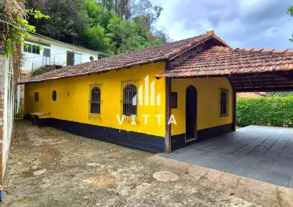 Casa com 3 Quartos para alugar, 160m² no Nogueira, Petrópolis
