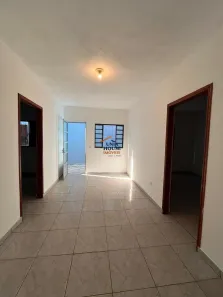 Casa com 2 Quartos para alugar, 70m² no Parque Bom Retiro, Paulínia