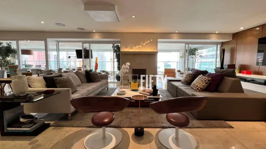 Apartamento com 4 Quartos à venda, 335m² no Vila Uberabinha, São Paulo