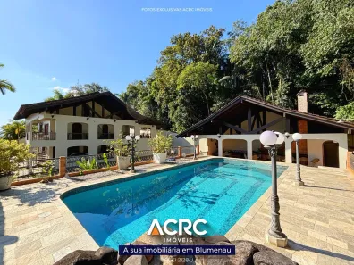 Casa com 3 Quartos à venda, 576m² no Velha, Blumenau