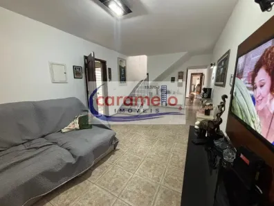 Sobrado com 3 Quartos à venda, 180m² no Vila Maria Eugenia, São Paulo