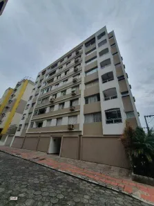 Apartamento com 3 Quartos para alugar, 95m² no Comerciário, Criciúma