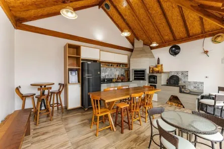 Casa com 2 Quartos à venda, 131m² no Parque da Fonte, São José dos Pinhais