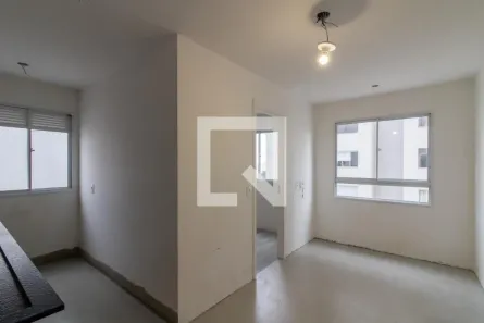 Apartamento com 2 Quartos para alugar, 36m² no Vila das Bandeiras, Guarulhos