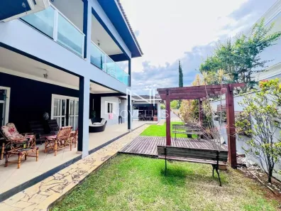 Sobrado com 4 Quartos para alugar, 300m² no Condomínio Residencial Mirante do Vale, Jacareí